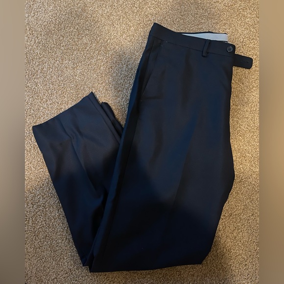 LineAge Mens dress suit - Picture 6 of 6